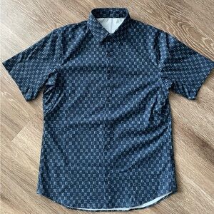 MEN LULULEMON AIRING BUTTON DOWN